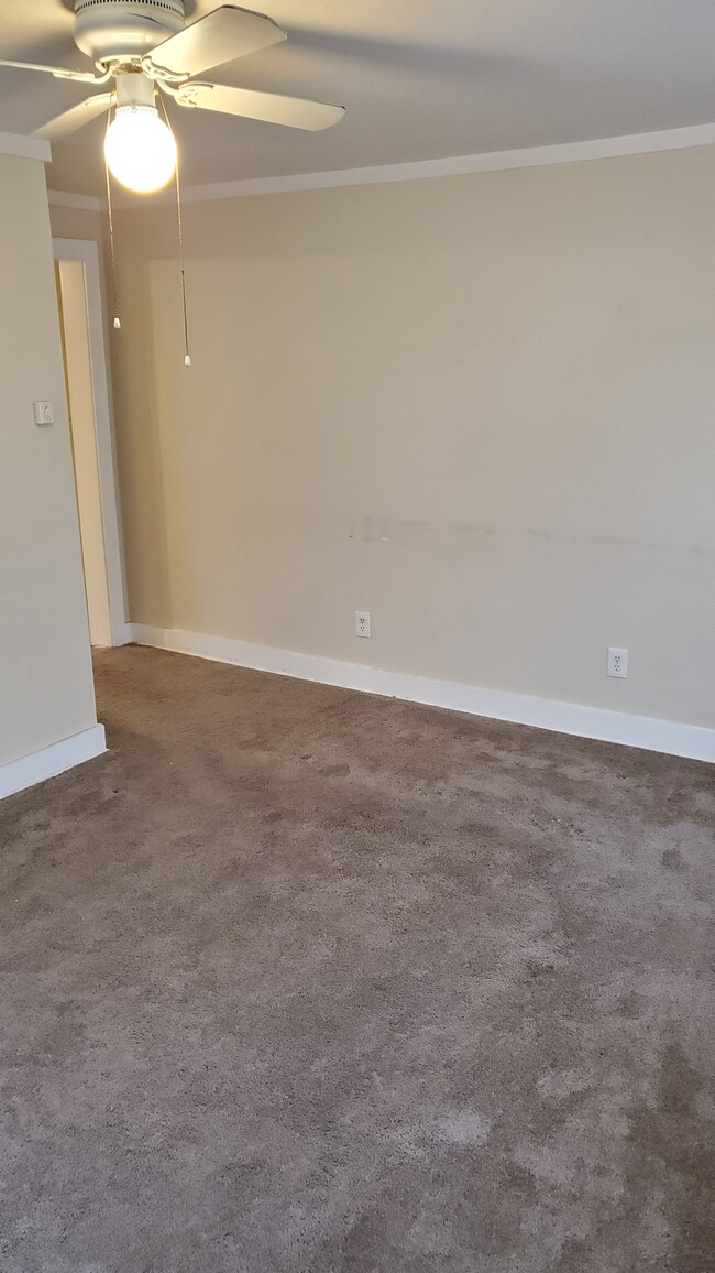 living room - 101 Pleasant St