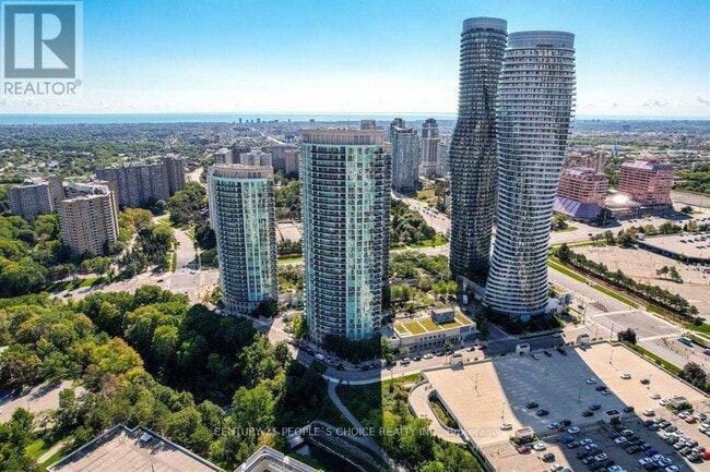 Building Photo - 80 Absolute Ave