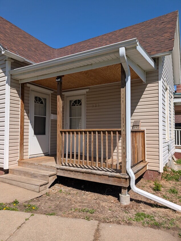 Foto del edificio - 221 Lincoln St