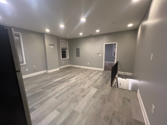 Livingroom Area - 3416 W Clearfield St