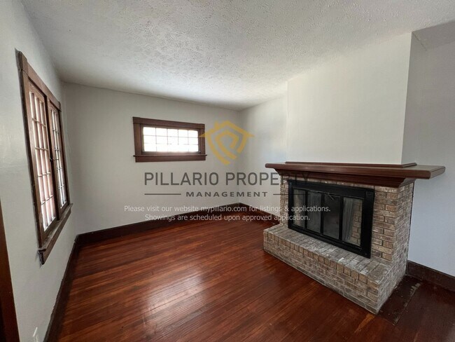 Foto del edificio - 3 Bedroom / 1 Bath near Irvington move-in ...