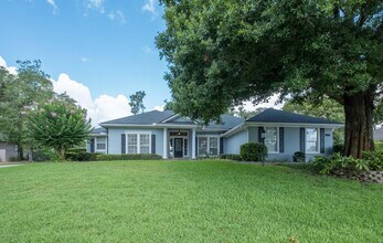 Building Photo - 3770 Hunt Club Rd N