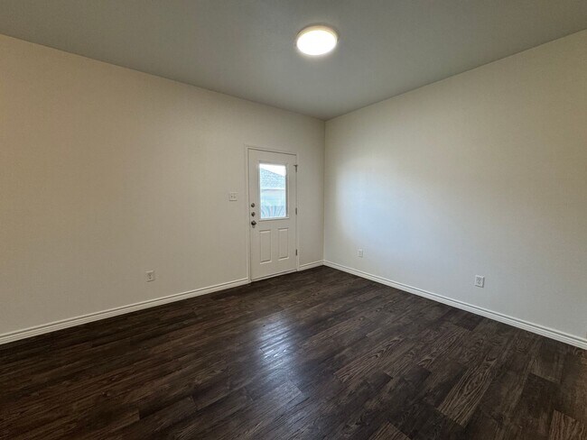 Foto del edificio - 3506 Barnacle Dr