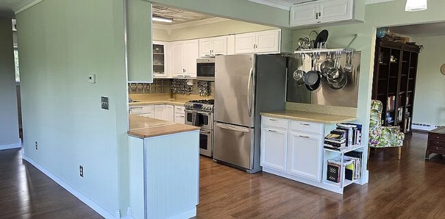 Foto del edificio - 6521 Thurman Dr