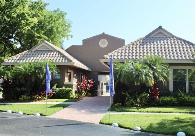 Interior Photo - Coral Falls