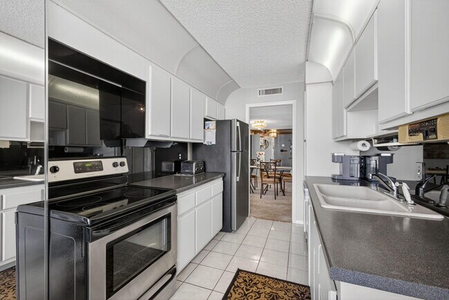 Foto del edificio - 4200 N Ocean Dr