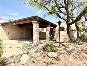 Building Photo - 4259 E Blanton Rd