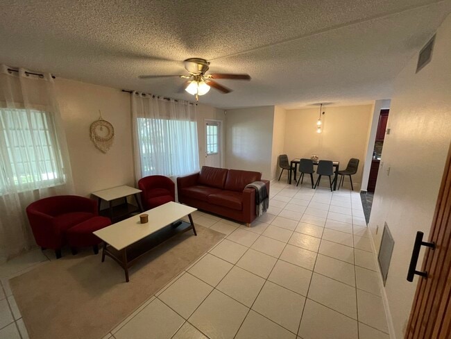 Building Photo - 4988 Sable Pine Cir