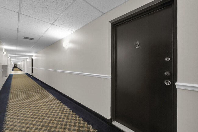Foto del edificio - 490 NW 20th St