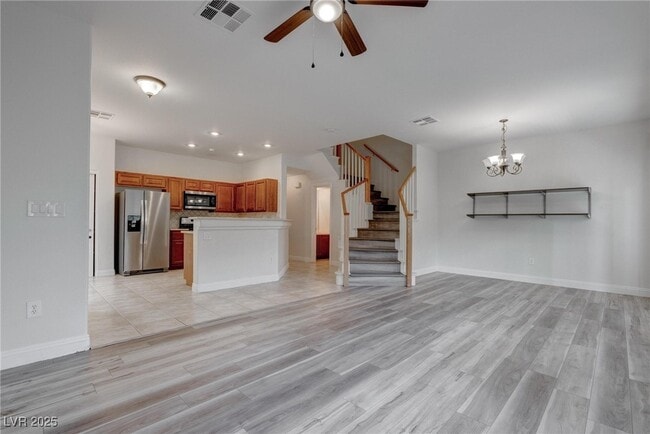 Building Photo - 9133 Forest Willow Ave