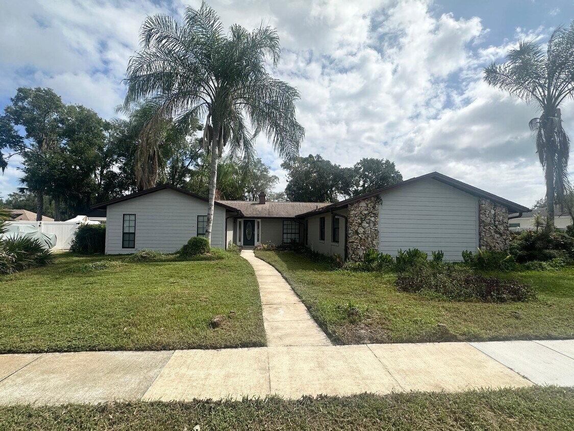 Photo - 107 Maplewood Dr (Sanford, FL)