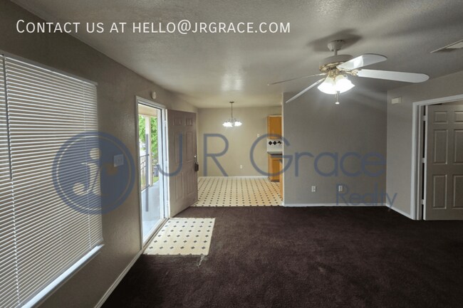 Foto del edificio - 1306 Dugger Cir