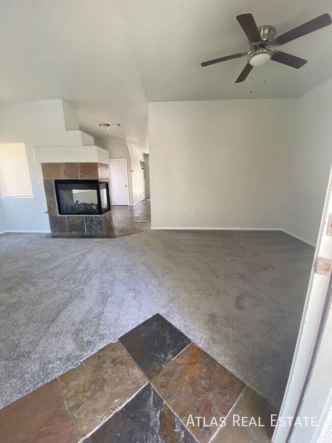 Building Photo - 8004 Park Bench Ct