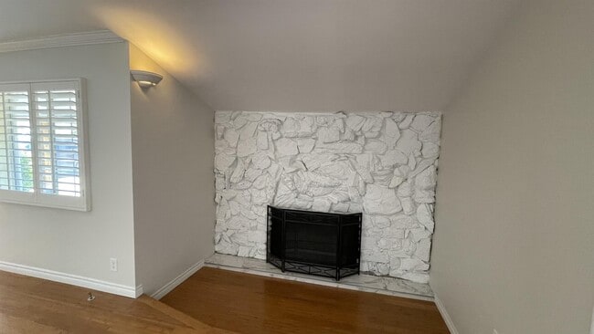 Foto del edificio - 5138 W 141st St