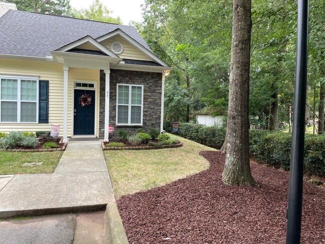 Photo - 844 Horton Rd Townhome