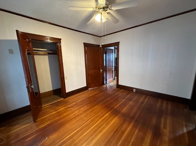 Foto del edificio - 9 Roberts Rd