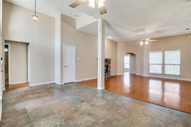 Foto del edificio - 3729 Sycamore Ln