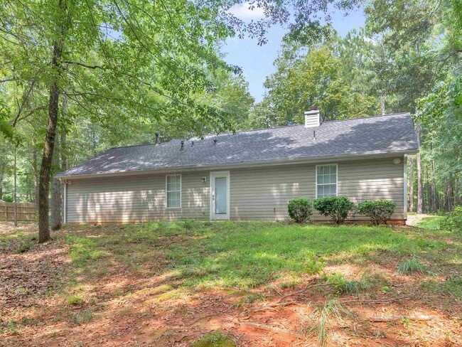 Building Photo - 520 Butler Bridge Dr