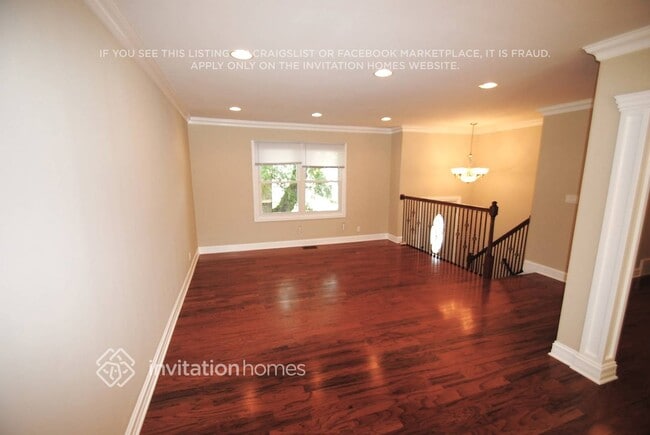 Building Photo - 925 Miller Ave