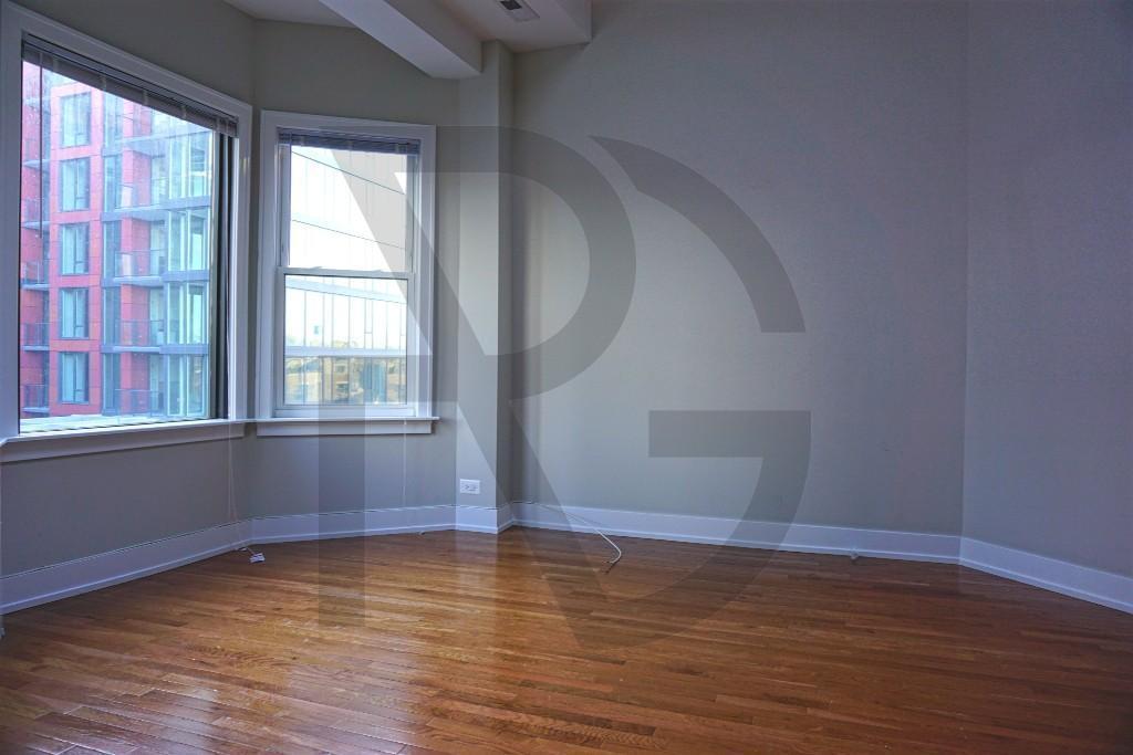 Foto principal - 3 Bed Across from Apollo Theater
