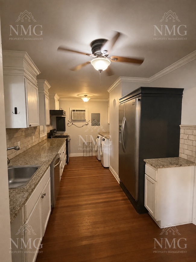 Building Photo - 310 Hartfield St