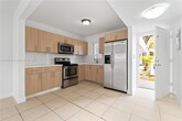 Foto principal - 2660 W 76th St