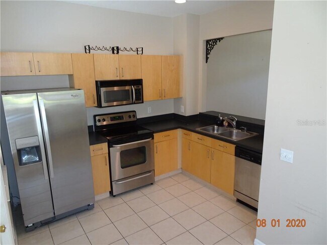 Foto del edificio - 724 4th Ave S
