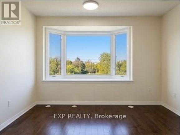 Photo du bâtiment - 8822 Sheppard Ave E