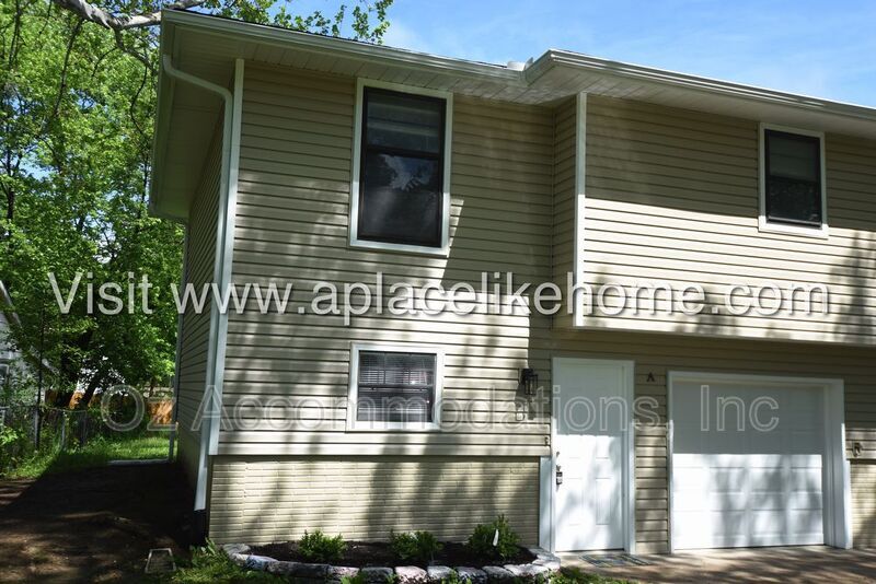 Primary Photo - 707 SW Ward Rd