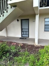Building Photo - 102 Fairway Ct