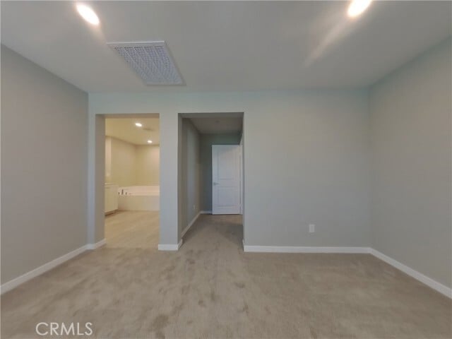 Building Photo - 31651 Hans Dr