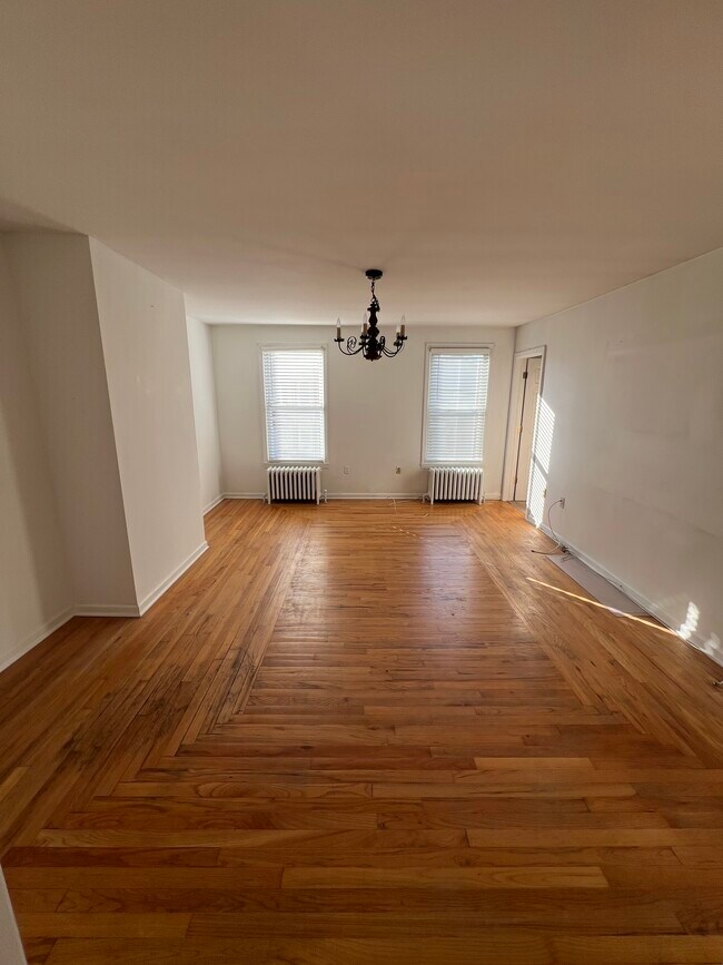 Foto del edificio - 125 Hudson Ave
