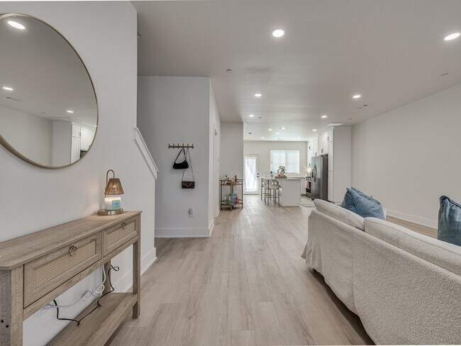 Photo - 1314 S College Ave House