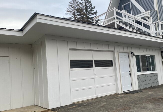 Foto del edificio - 84 Tuttle Ln