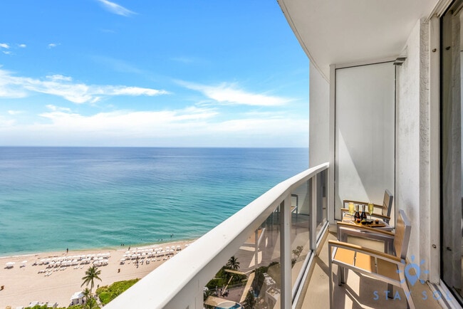 Building Photo - 18001 Collins Ave