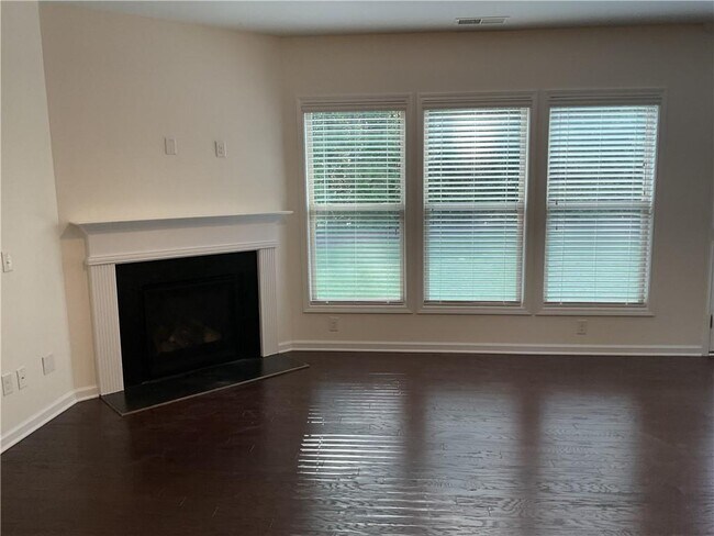 Foto del edificio - 7305 Heritage Oak Ct