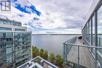 Building Photo - 29 Queens Quay E