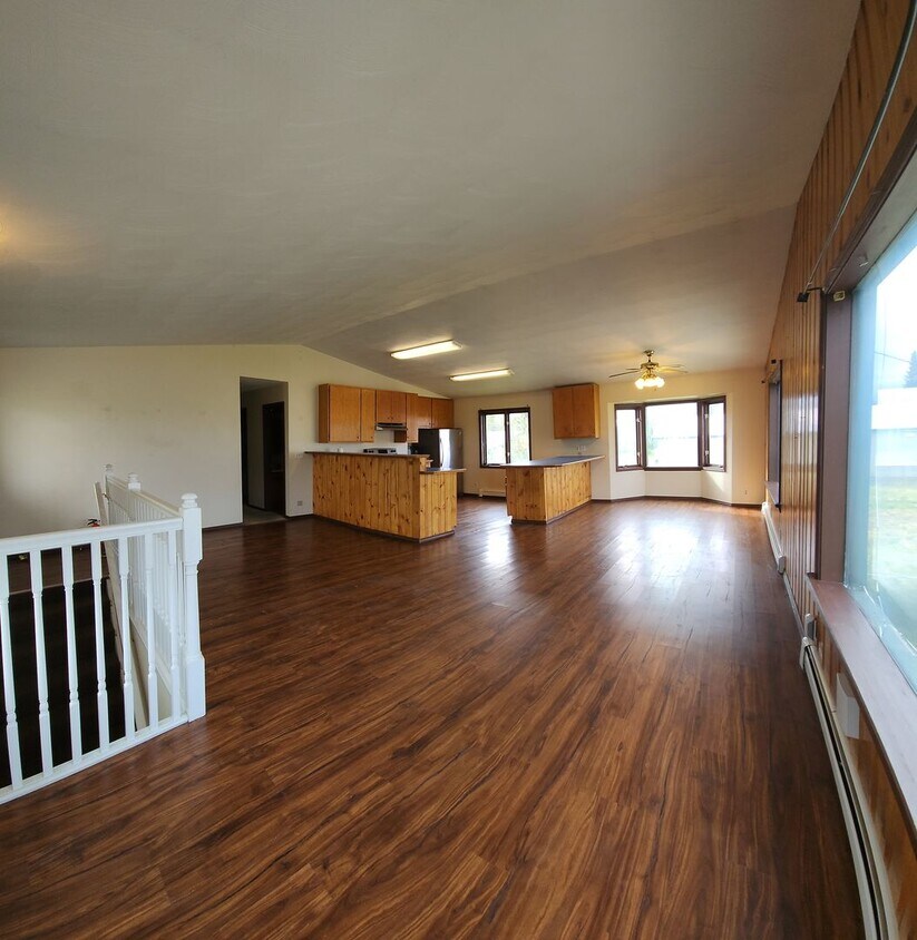 Foto principal - Commerce Duplex
