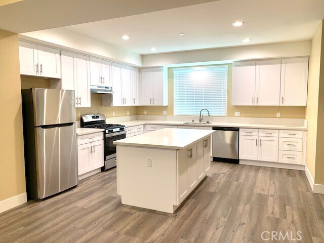 Primary Photo - 16006 Francisquito Ave
