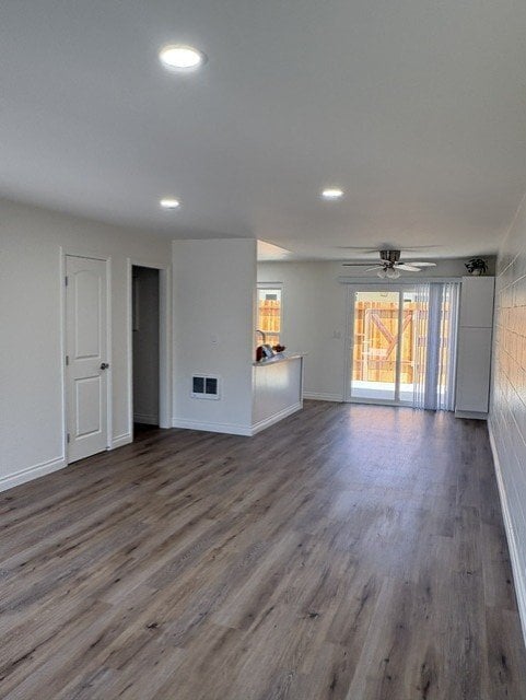 Building Photo - 4901 Heil Ave