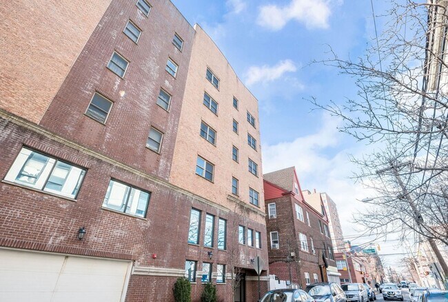 Foto del edificio - 135 38th St