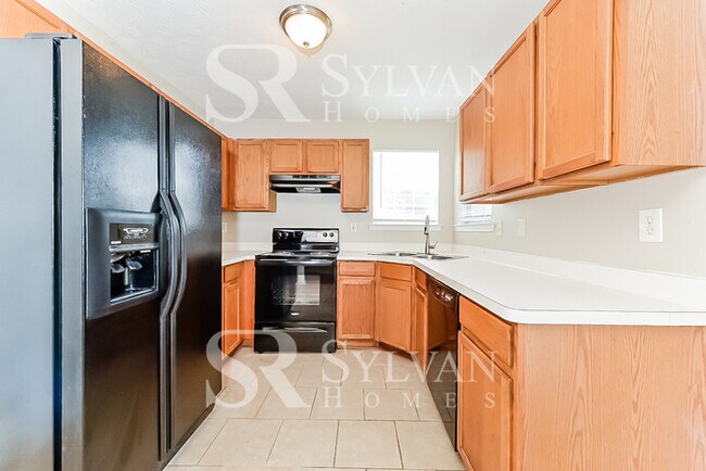 Foto del edificio - Don't miss out on this lovely home!