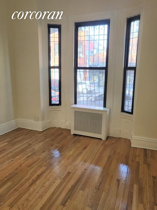 Building Photo - 632 Bergen St