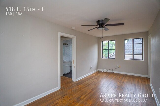 Foto del edificio - 418 E. 15th-F