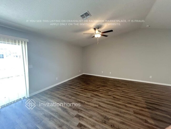 Foto del edificio - 711 NE 2nd Ave