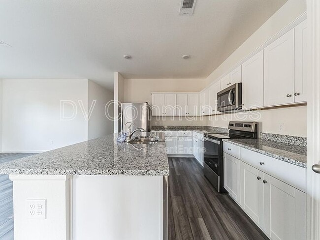 Building Photo - 3410 Bishop Ter Dr