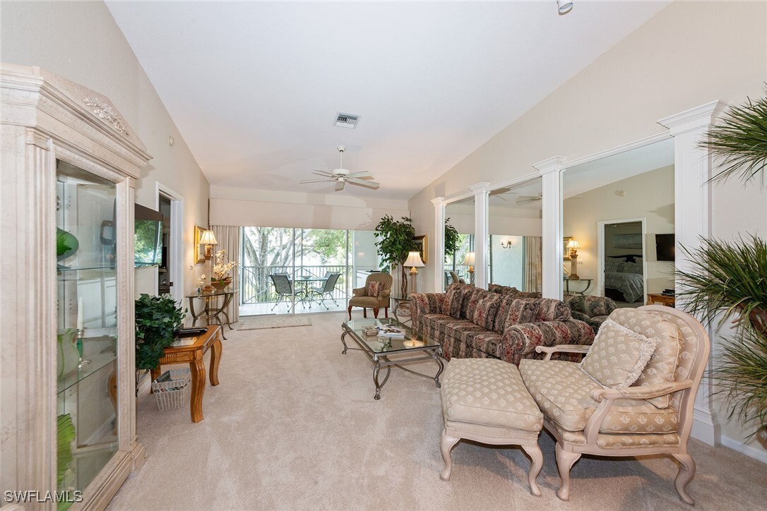 Foto principal - 7050 Barrington Cir