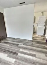 Building Photo - 822 Fremont