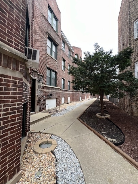 Foto del edificio - 3839 N Greenview Ave