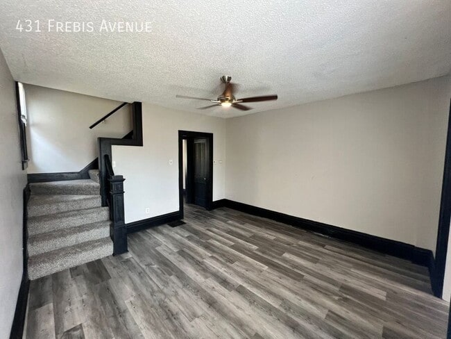 Building Photo - 431 Frebis Ave
